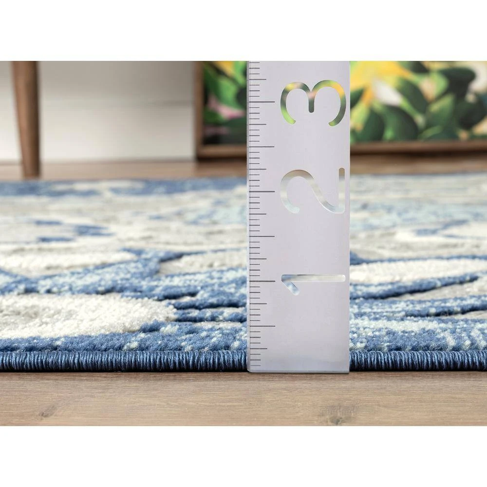 Hampton Grey 4 ft. x 6 ft. Floral Polypropylene Area Rug by Abani - Image 6